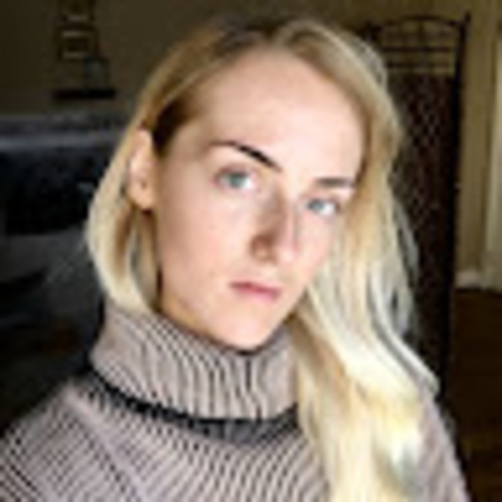 Meet your Posher, Lily